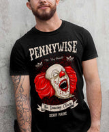 Playera negra del Pennywise clásico de IT (1990), puesta